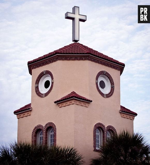 Que igreja simpática!