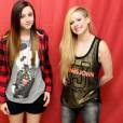  Já Avril Lavigne foi mais bondosa e cobrou R$ 800 no Meet &amp; Greet, só que nem encostou em seus fãs! #fail 