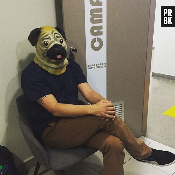 Além de comida, Raul Lemos, do "MasterChef Brasil", tem postado várias zoeiras no Instagram e Twitter