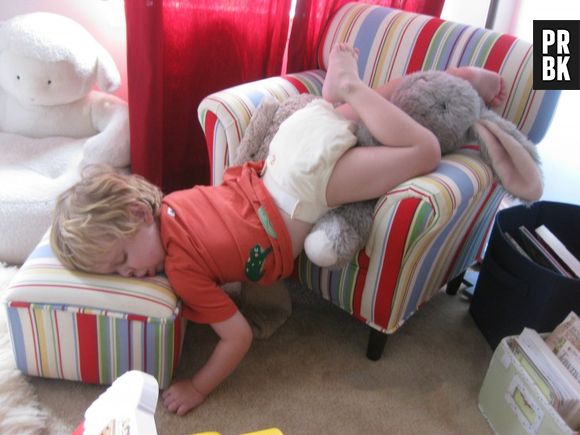 Ta aí a definição de deitou e caiu!