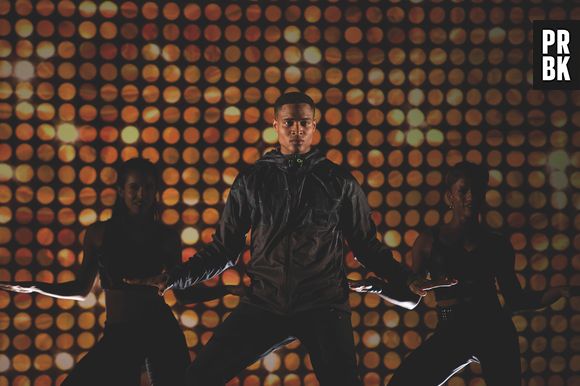 Com Bruna Marquezine e Anitta, "Breaking Through" tem muita dança e música!