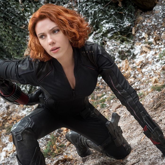 Em &quot;Vingadores 2: Era de Ultron&quot; (2015), a Viúva Negra (Scarlett Johansson) já estava com um estilo mais moderninho