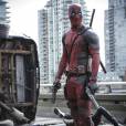 "Deadpool", com Ryan Reynolds e Morena Baccarin, estreou no Brasil no último dia 11 de fevereiro
