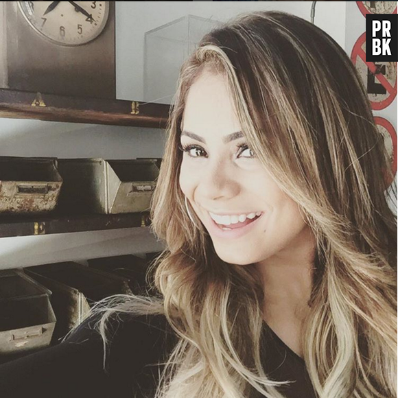 Com seu jeitinho meigo, Lexa é do signo de Peixes e nasceu em 22 de fevereiro de 1995