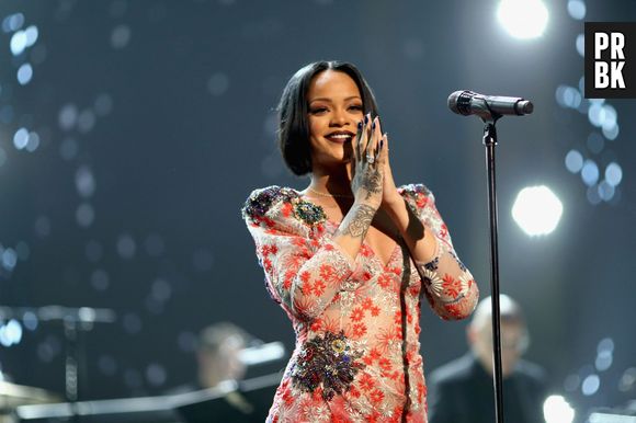 Produtor diz que Rihanna vem ao Brasil em setembro com sua "ANTI World Tour"