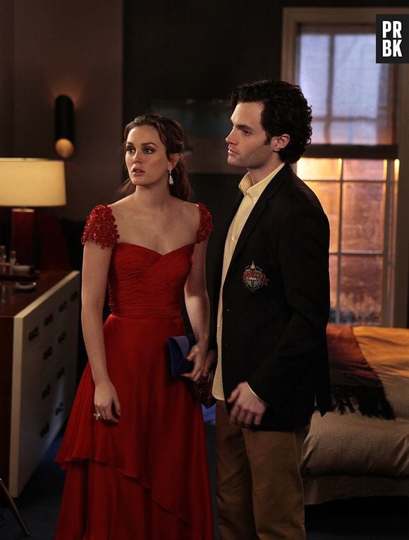 Em "Gossip Girl", no episódio "Crazy, Cupid, Love", da 5ª temporada, Blair (Leighton Meester) beijou Dan (Penn Badgley) pela primeira vez!