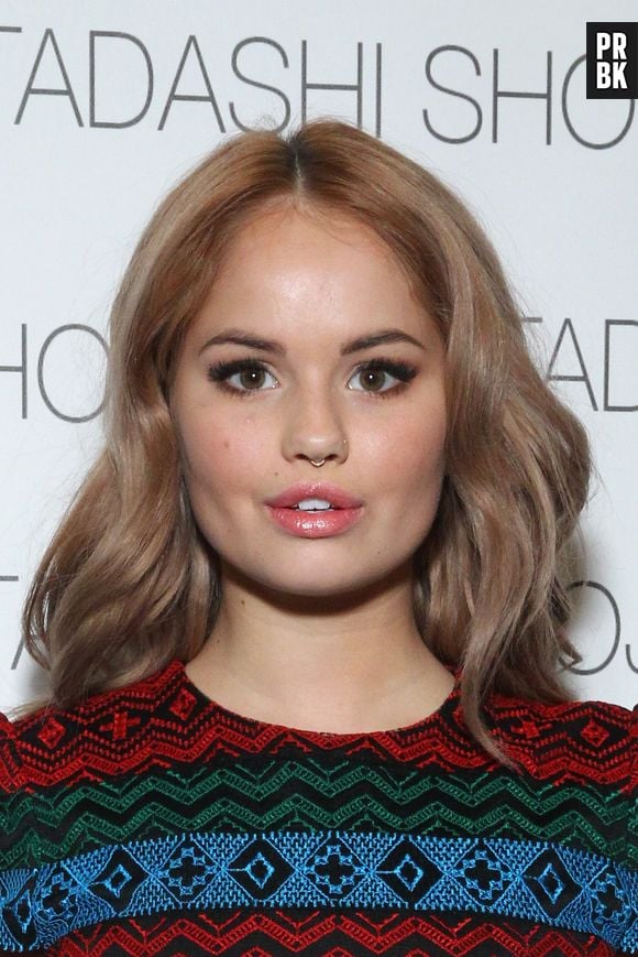 Destaque na Disney, Debby Ryan é pega dirigindo bêbada e vai presa