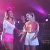 Divas de um camarote em Salvador, na Bahia, Sabrina Sato e Claudia Leitte dançaram, cantaram e se jogaram no Carnaval