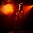 Após sua eliminação do "BBB14", Letícia mostrou seu corpão em um ensaio sensual para o "Paparazzo"