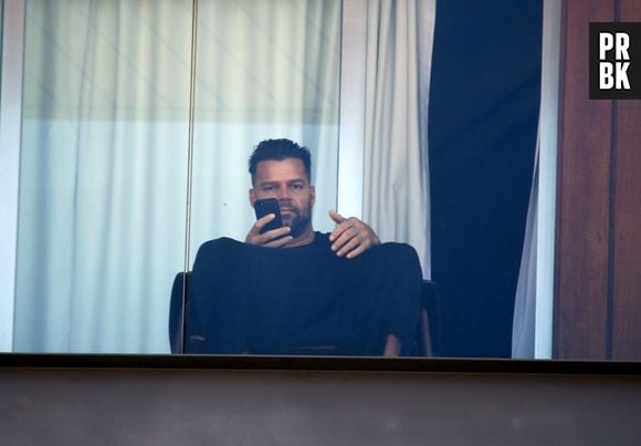 Ricky Martin escreveu mensagem para seus fãs no Twitter