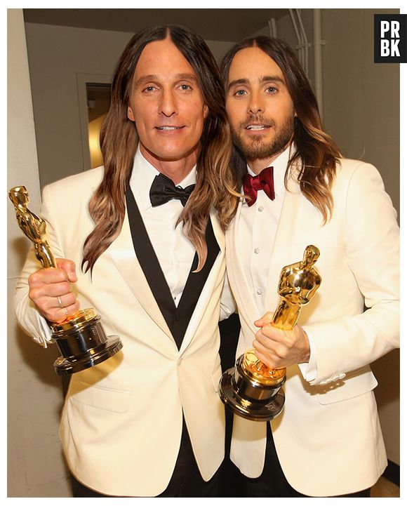 Matthew McConaughey ganha um Oscar e o cabelo de Jared Leto