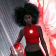 Em 2016, Riri Williams foi apresentada aos leitores de "Invincible Iron Man". A jovem de apenas 15 anos é bem inteligente e constrói sua prória armadura de Homem de Ferro. Ela irá substiuir Tony Stark após "Guerra Civil 2"