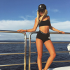 Justin Bieber e Sofia Richie foram flagrados por paparazzis andando de mãos dadas na Califórnia