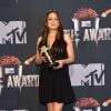 No MTV Movie Awards, Mila Kunis levou o troféu de "Melhor Vilã" por seu papel Theodora no filme "Oz, Mágico e Poderoso"