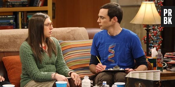 Em "The Big Bang Theory", Amy (Mayim Bialik) pressionará Sheldon (Jim Parsons)