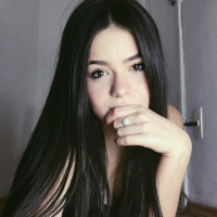 Viih Tube se desculpa após polêmica de ter cuspido na boca do seu gato: "Fui bem ridícula"