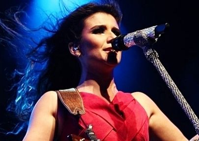 Paula Fernandes lança CD e DVD ao Vivo e revela canção "Não Fui Eu"