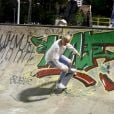 Justin Bieber anda de skate após primeiro show da "Purpose Tour" no Brasil