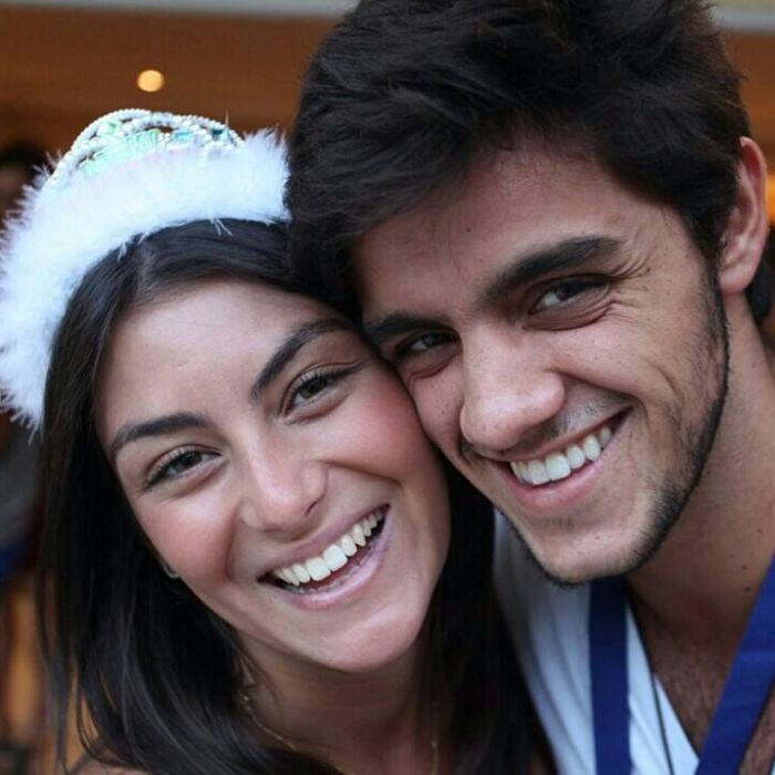 Para o futuro, Felipe Simas pretende casar com a namorada, Mariana Uhimann: &quot;Não precisa apressar&quot;
