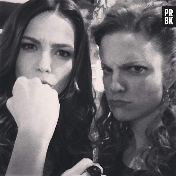 Tainá Müller e Maria Eduarda de Carvalho no Instagram! As duas trabalham juntas na novela "Em Família"