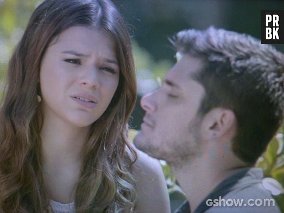 Na história de "Em Família", a Luiza (Bruna Marquezine) terminou com André (Bruno Gissoni), um cara super legal, para ficar com Laerte (Gabriel Braga Nunes)