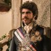 Dom Pedro (Caio Castro) encontrará suas duas mulheres discutindo e expulsará a amante da sala em "Novo Mundo"