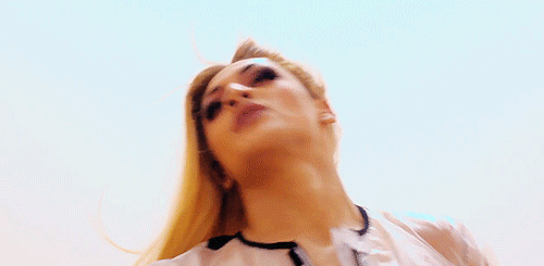 Pabllo Vittar Faz Aniversario E Chega Aos 23 Anos Com Muitos Motivos Para Comemorar Purebreak Discover and share the best gifs on tenor. pabllo vittar faz aniversario e chega