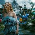  Mia Wasikowska retorna como a protagonista de "Alice no Pa&iacute;s das Maravilhas 2" 