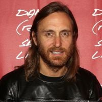 David Guetta lança clipe de "Lovers On The Sun" com Sam Martin