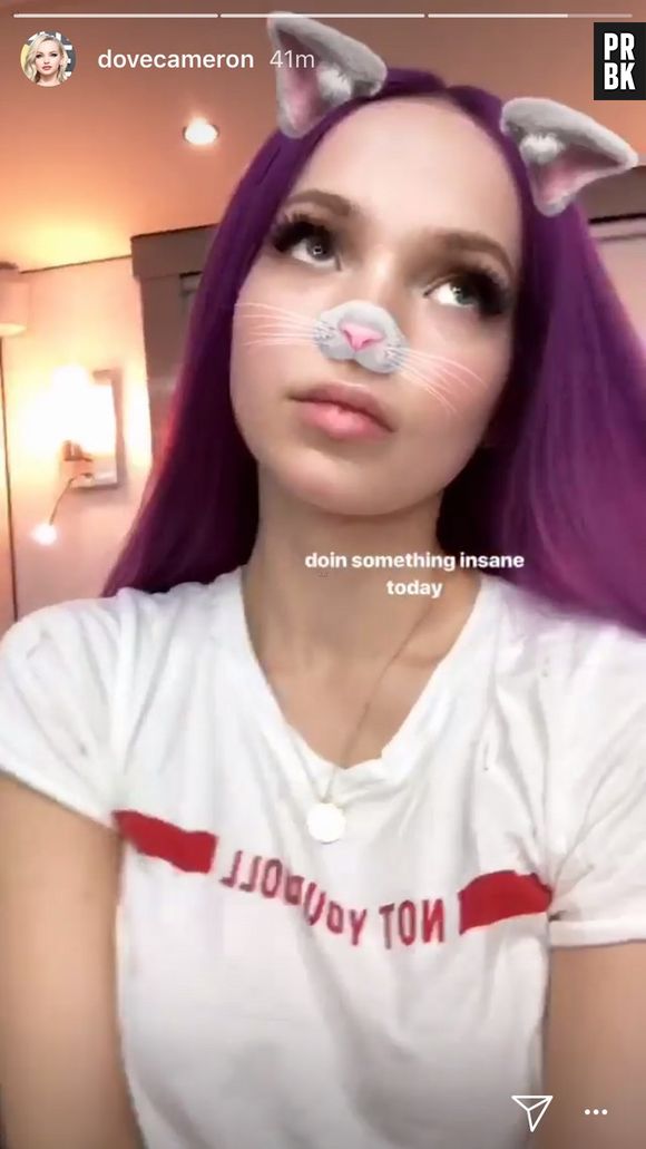 Em "Descendentes 3", Mal (Dove Cameron) vai aparecer com este novo cabelo! Curtiu?