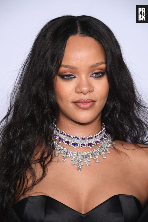 Rihanna pode lançar músicas novas após muito tempo sem novidades