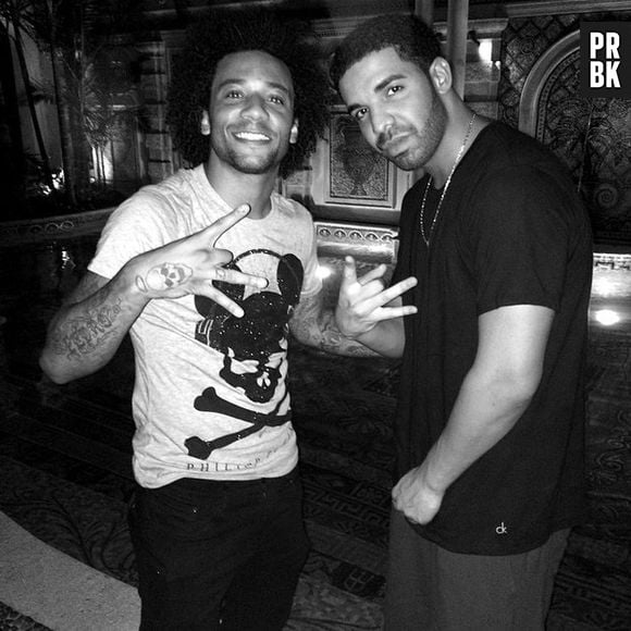 Drake também registrou o momento com o jogador Marcelo