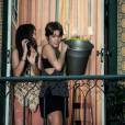 Karina (Isabella Santoni) vai jogar um balde de água fria no  Pedro (Rafael Vitti)  em  "Malhação" 