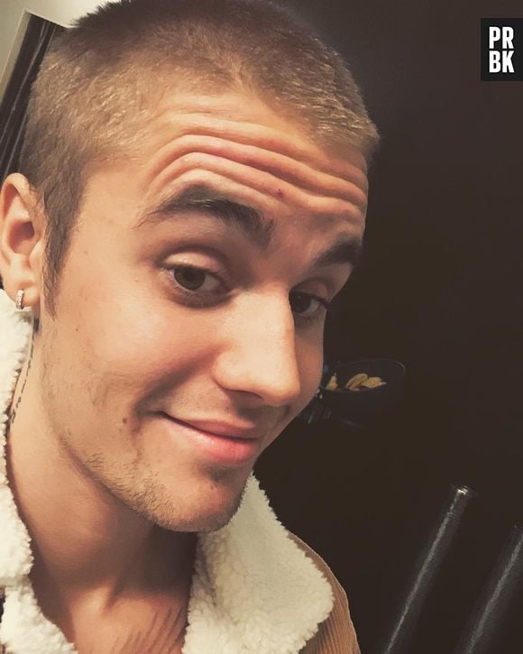 Nova tatuagem do Justin Bieber é uma homenagem à Hailey Baldwin