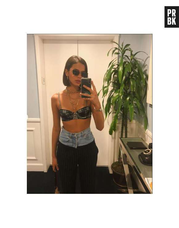 O presidente Jair Bolsonaro voltou a se envolver em polêmicas e Bruna Marquezine pede explicações