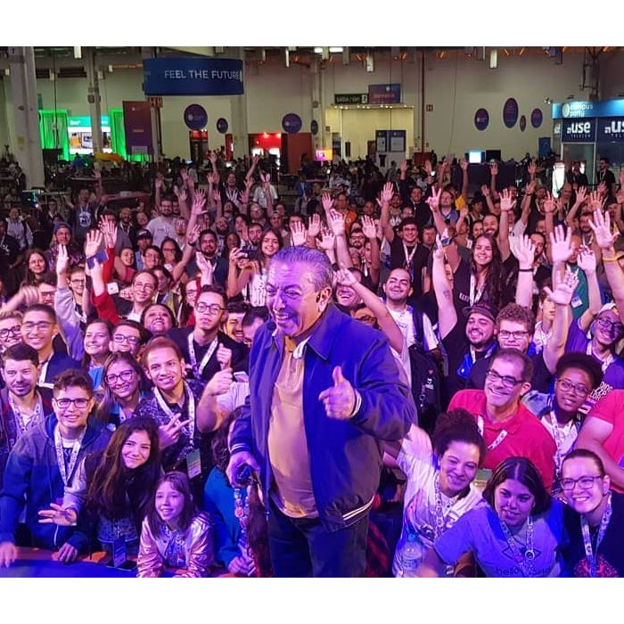 Maurício de Souza, criador da Turma da Mônica, foi uma das presenças ilustres na Campus Party 2019! #CPBR12