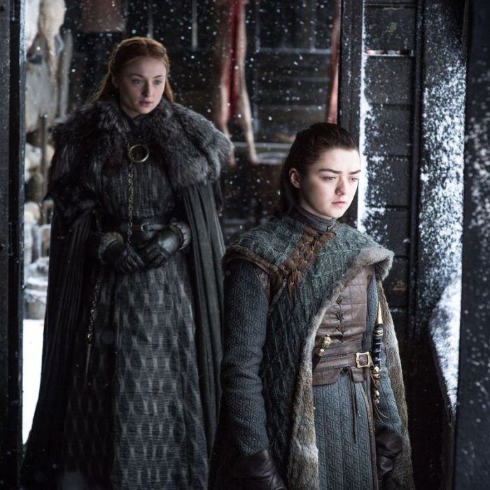 Arya (Maisie Williams) e Sansa (Sophie Turner) vão se unir mais ainda no final de &quot;Game of Thrones&quot;