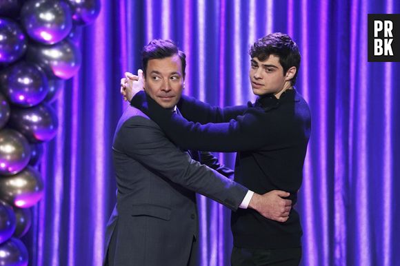Noah Centineo participou do programa do Jimmy Fallon e fez revelações sobre futuro, como trabalho como He-Man nos cinemas