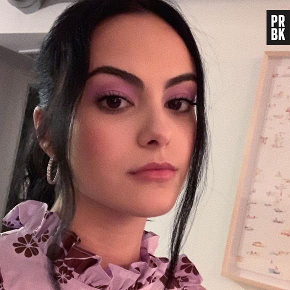 Camila Mendes conta como "Riverdale" contribuiu para seus transtornos alimentares