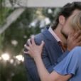 Roteirista se irritou com vazamento de roteiro de "Grey's Anatomy" e introduziu DeLuca (Gioacomo Gioanniotti) na vida de Meredith (Ellen Pompeo)