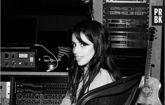 Segundo álbum de Camila Cabello ainda não possui previsão de lançamento