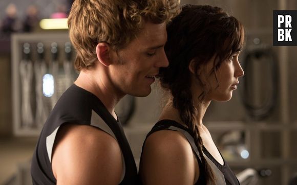 Jennifer Lawrence e Sam Claflin atuam juntos na franquia "Jogos Vorazes"