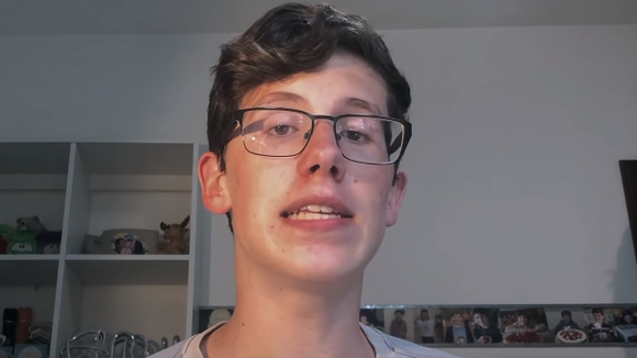 Lucas Felpi tirou 1000 na Redação do Enem e agora dá dicas no YouTube! Conheça