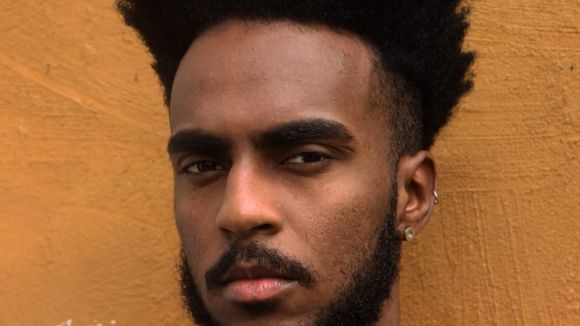 Para o jornalista Cleyton Santana, os movimentos negro e LGBT precisam estar mais alinhados