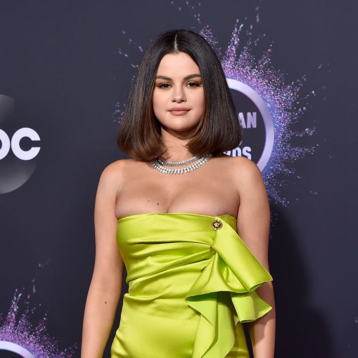 Selena Gomez no AMA 2019: problema técnico pode ter atrapalhado performance da cantora