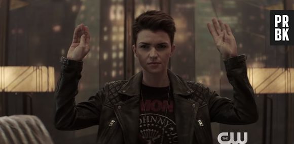 "Batwoman" foi renovada pela The CW para a 2ª temporada