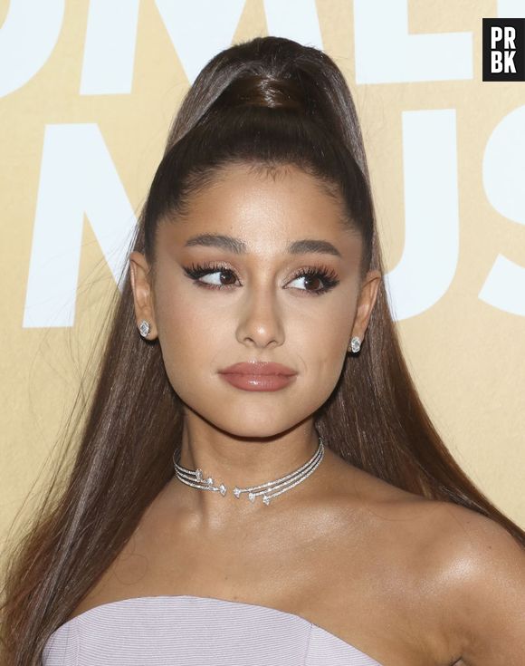 A parceria entre Ariana Grande e Lady Gaga é real e se chama "Rain On Me"
