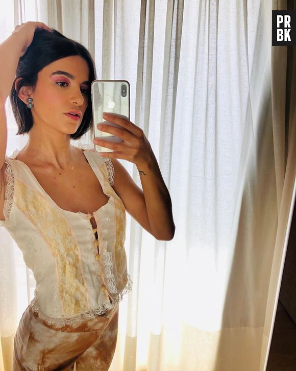 Manu Gavassi muda visual e levanta suspeitas de novo projeto