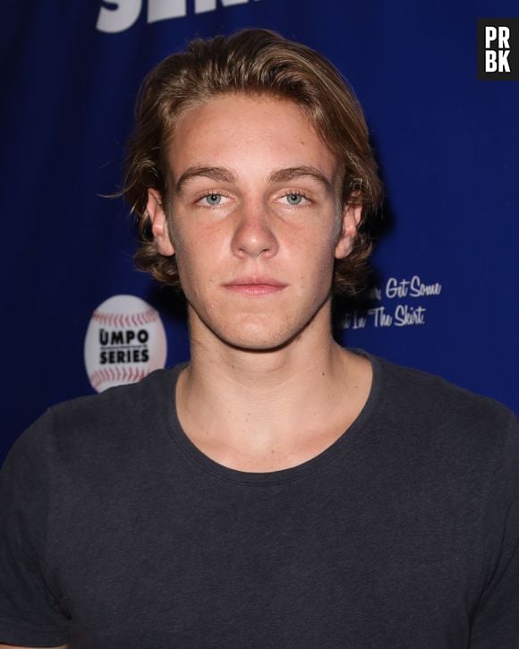 "Um de Nós Está Mentindo": Cooper Van Grootel dará vida a Nate