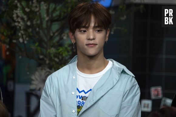 Fãs do Stray Kids acreditam que relação do Woojin com o grupo não estava boa há um tempo